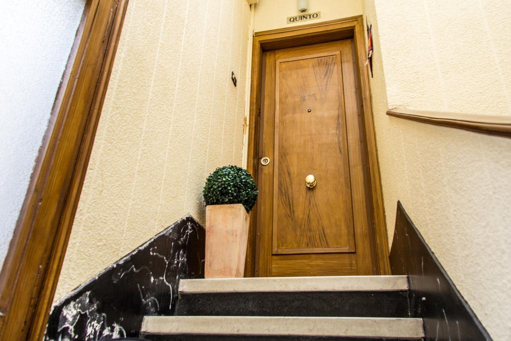 A Home In Βαρκελώνη Εξωτερικό φωτογραφία
